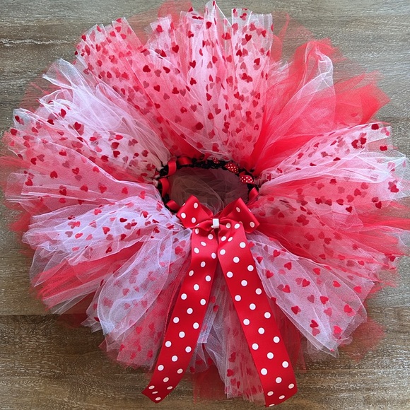 Minnie Mouse Tutu Costume - Picture 4 of 12